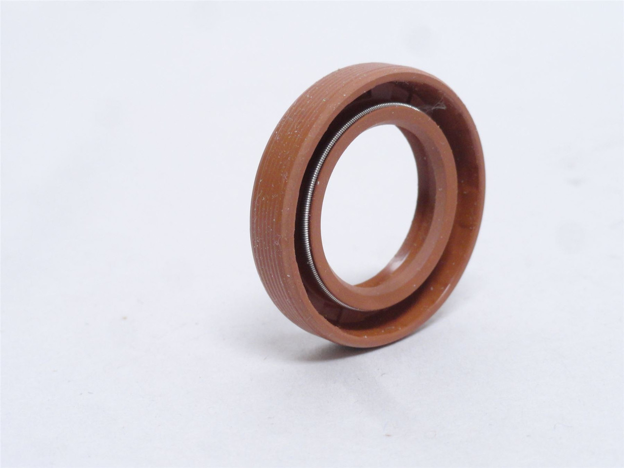 SKF 69228; Metric Oil Seal; 22mmID x 35mmOD x 7mm Width
