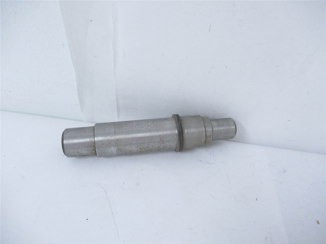 MFG 271-05-2355; SHAFT TENSIONER 271-05-2355