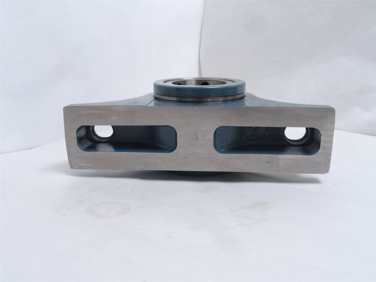 Dodge P2B-E-304R; Pillow Block Bearing 023020 3-1/4"ID 2-Bolt