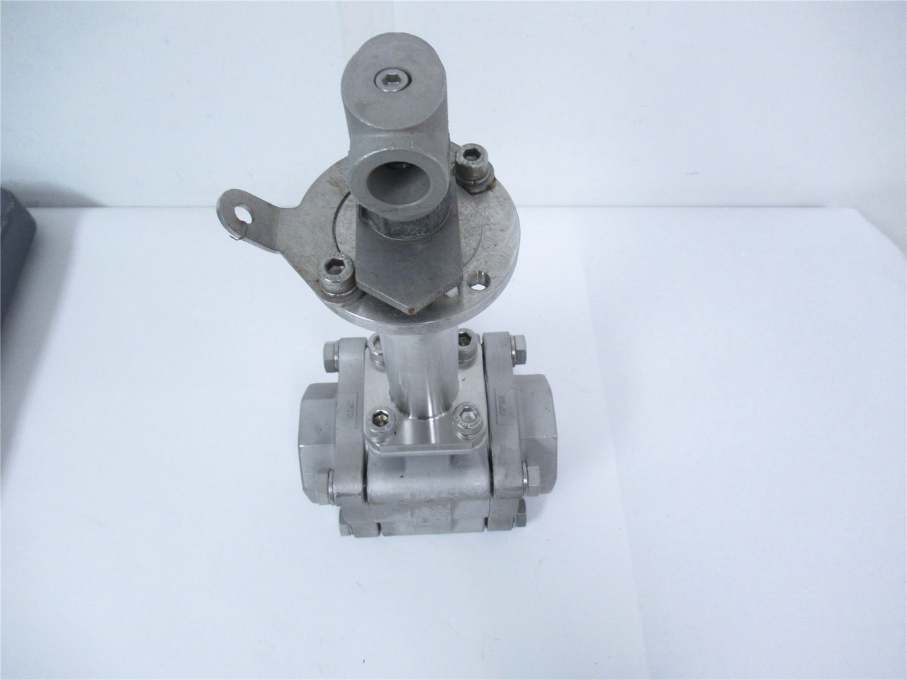 Harbonim CB47C-666MCT/SW; Ball Valve 2" Socket Ports