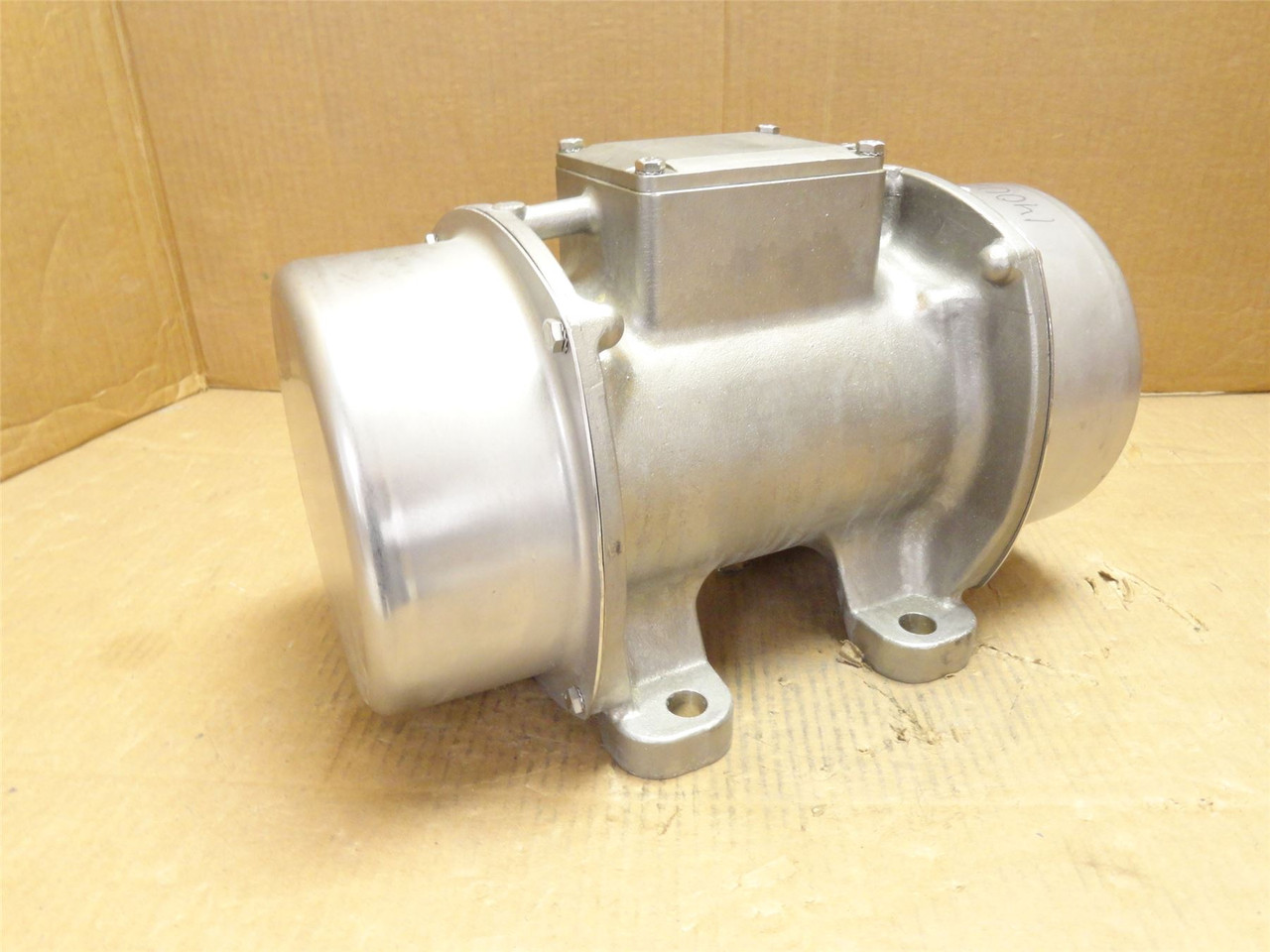 Italvibras MVSS 9-55U; Conveyor Vibrator; 0.41kW; 265/460VAC
