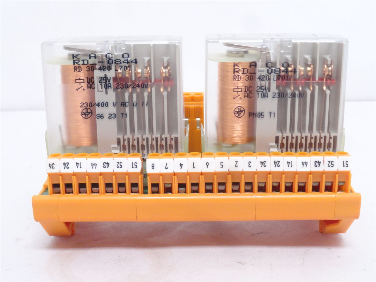 Multivac 107261018; Relay Strip; L1/154;B1/69