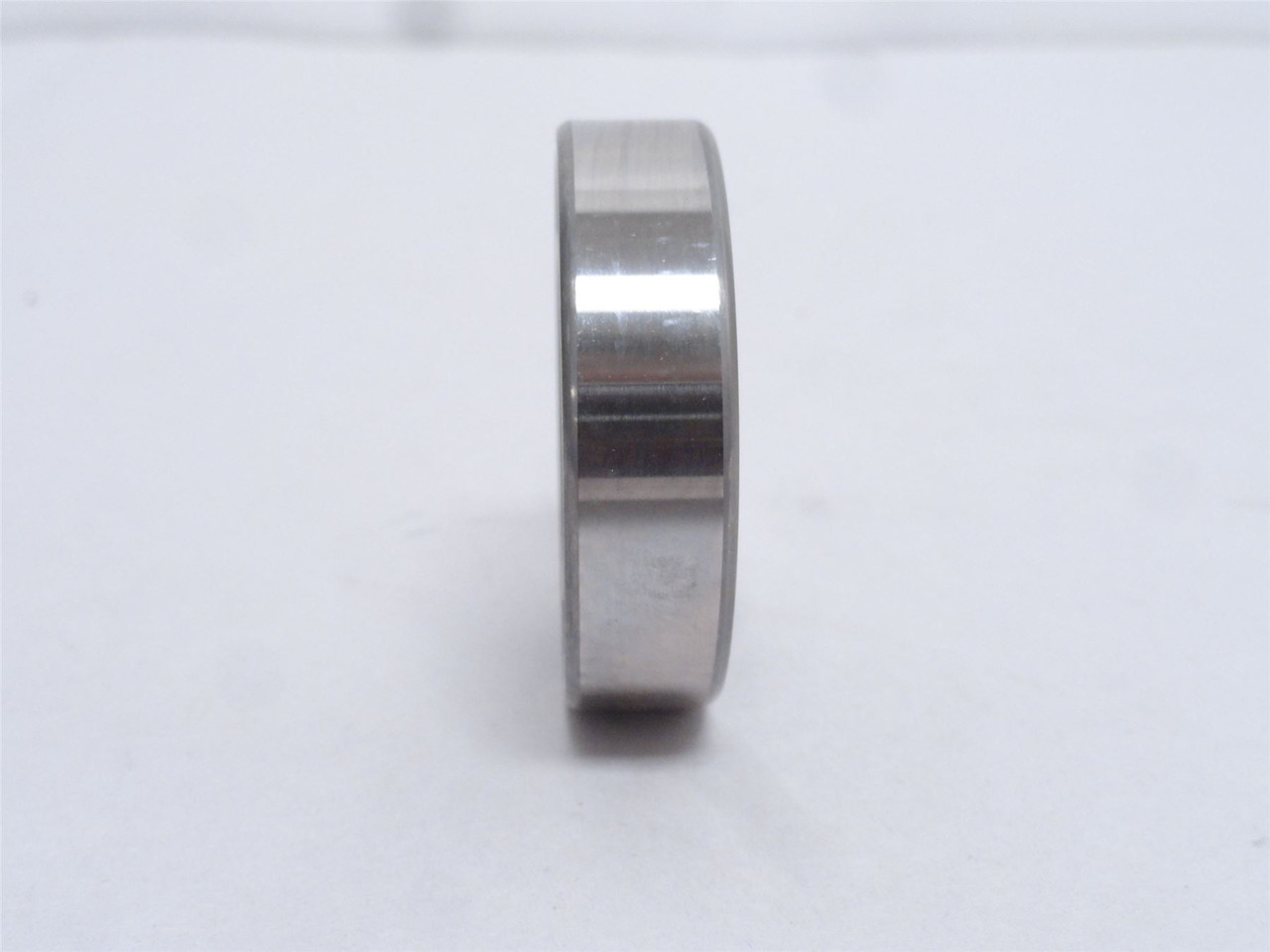SKF 6005-2RSJEM; Ball Bearing 25mmID x 47mmOD x 12mm Wide
