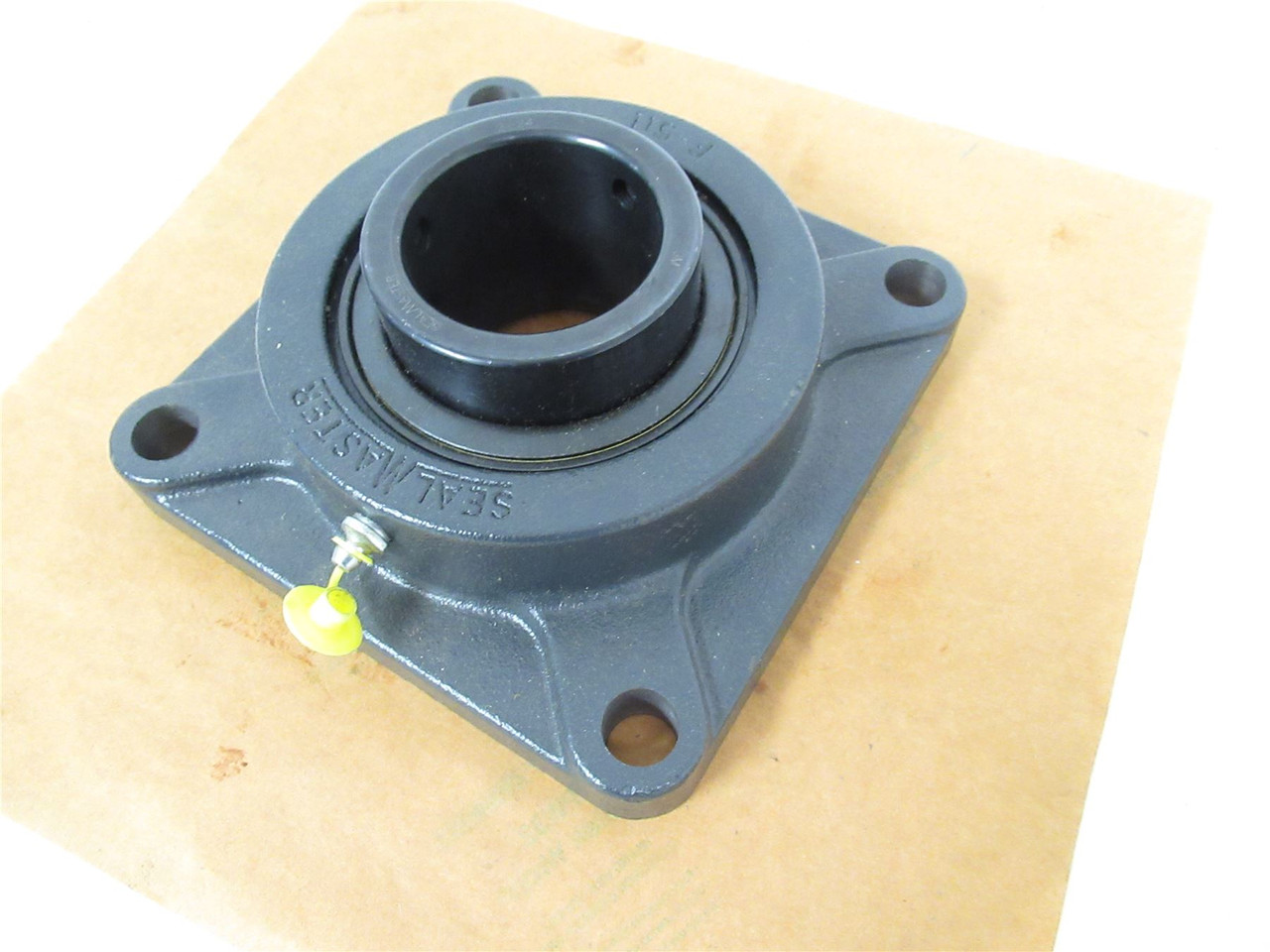 SealMaster SF36 2-1/4; 4-Bolt Flange Bearing 2.25" ID 4 Bolt