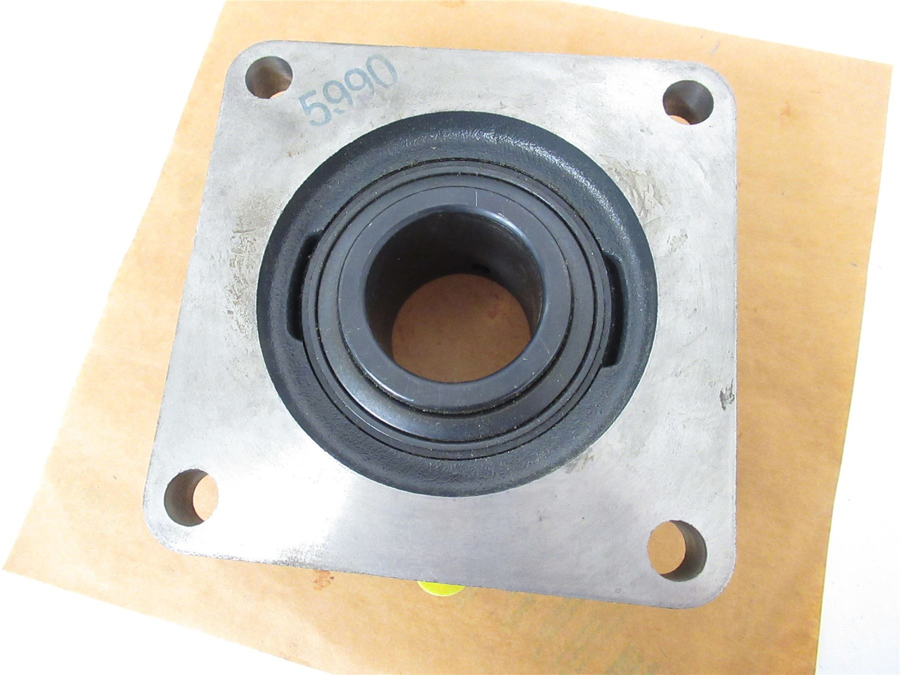 SealMaster SF36 2-1/4; 4-Bolt Flange Bearing 2.25" ID 4 Bolt