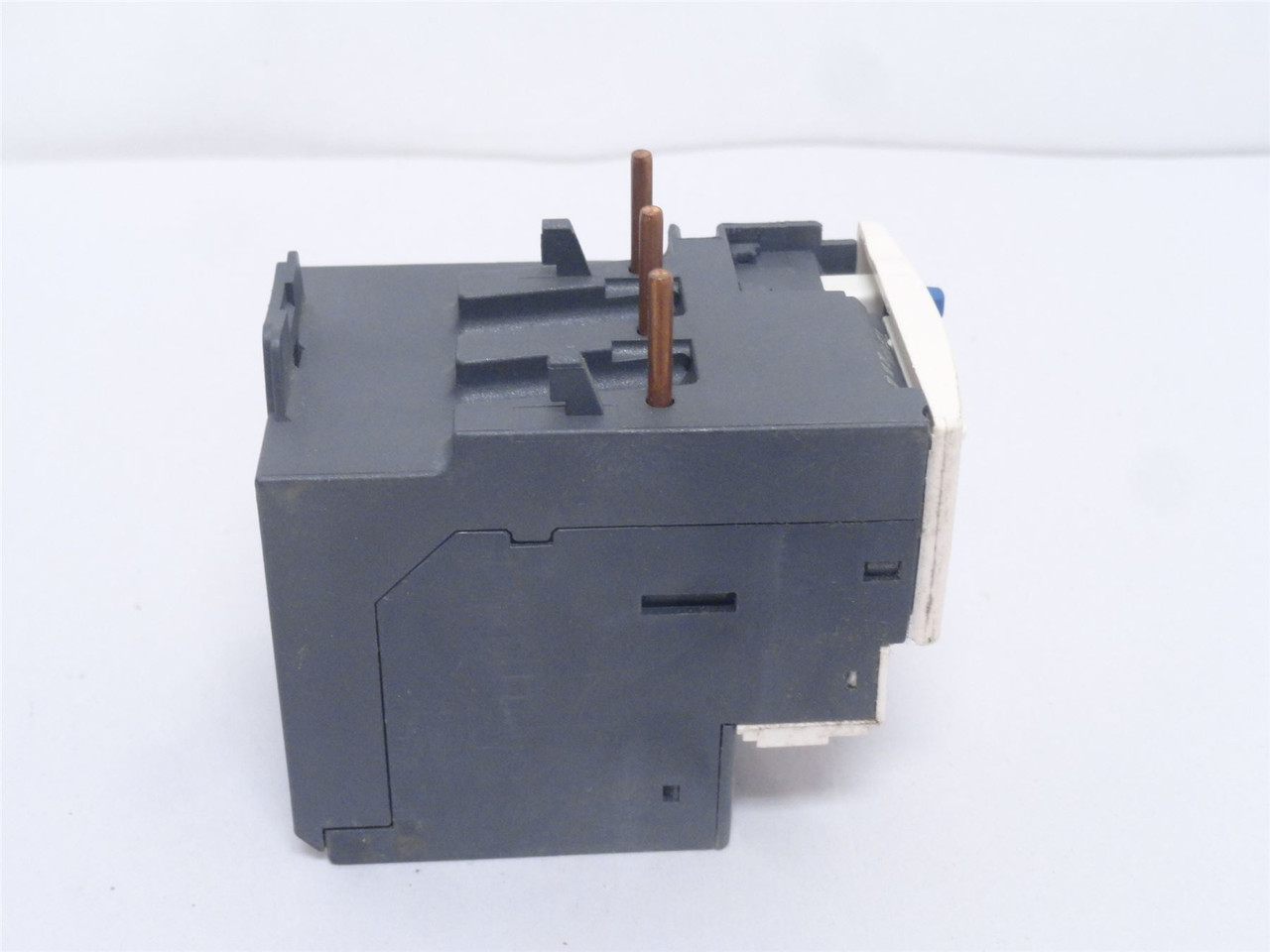 Schneider LRD07; Thermal Overload Relay; 1.6-2A; 3P; 690VAC
