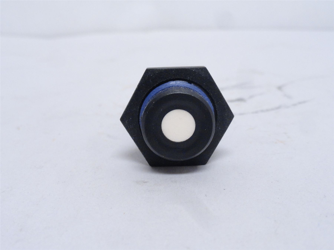 Hyde Park VM18CAQ; Ultrasonic Proximity Sensor; 15-24VDC