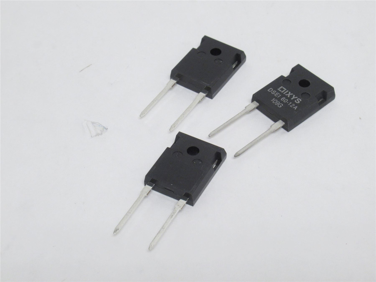IXYS DSEI60-12A; Lot-3; Diodes Standard ;1200V; 52A