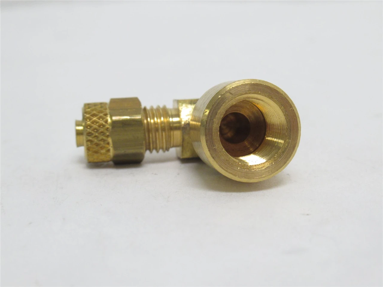 Videojet 206318; Lot-2 Elbow Fittings 90Deg; 1/8 Tube; 1/8NPT