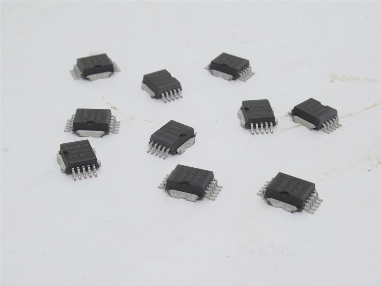 STmicro V160NF02L; Lot-10 Volt Controlled Oscillators