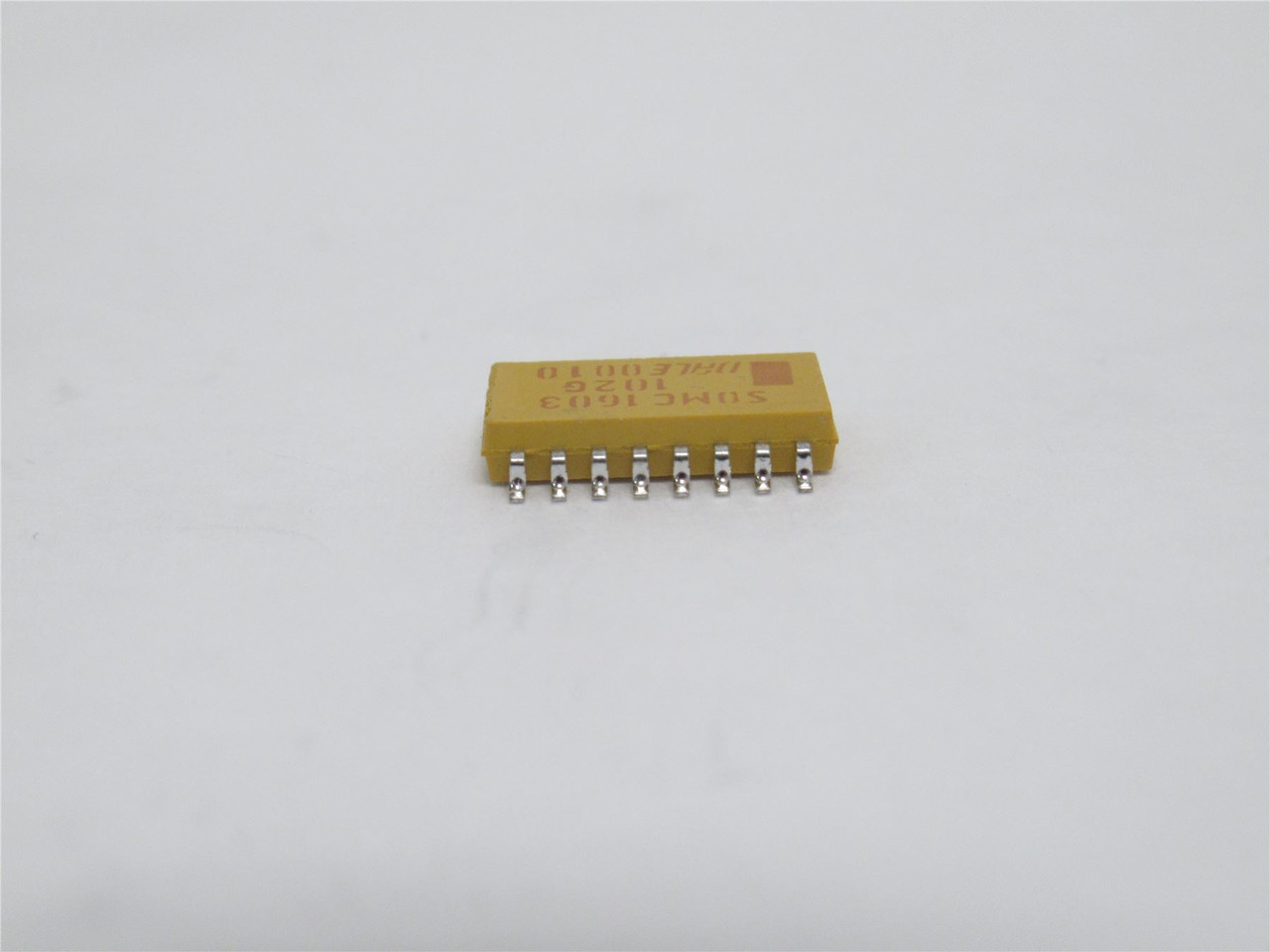 Vishay SOMC1603102G; Lot-500 Resistor Arrays; 1kOhms