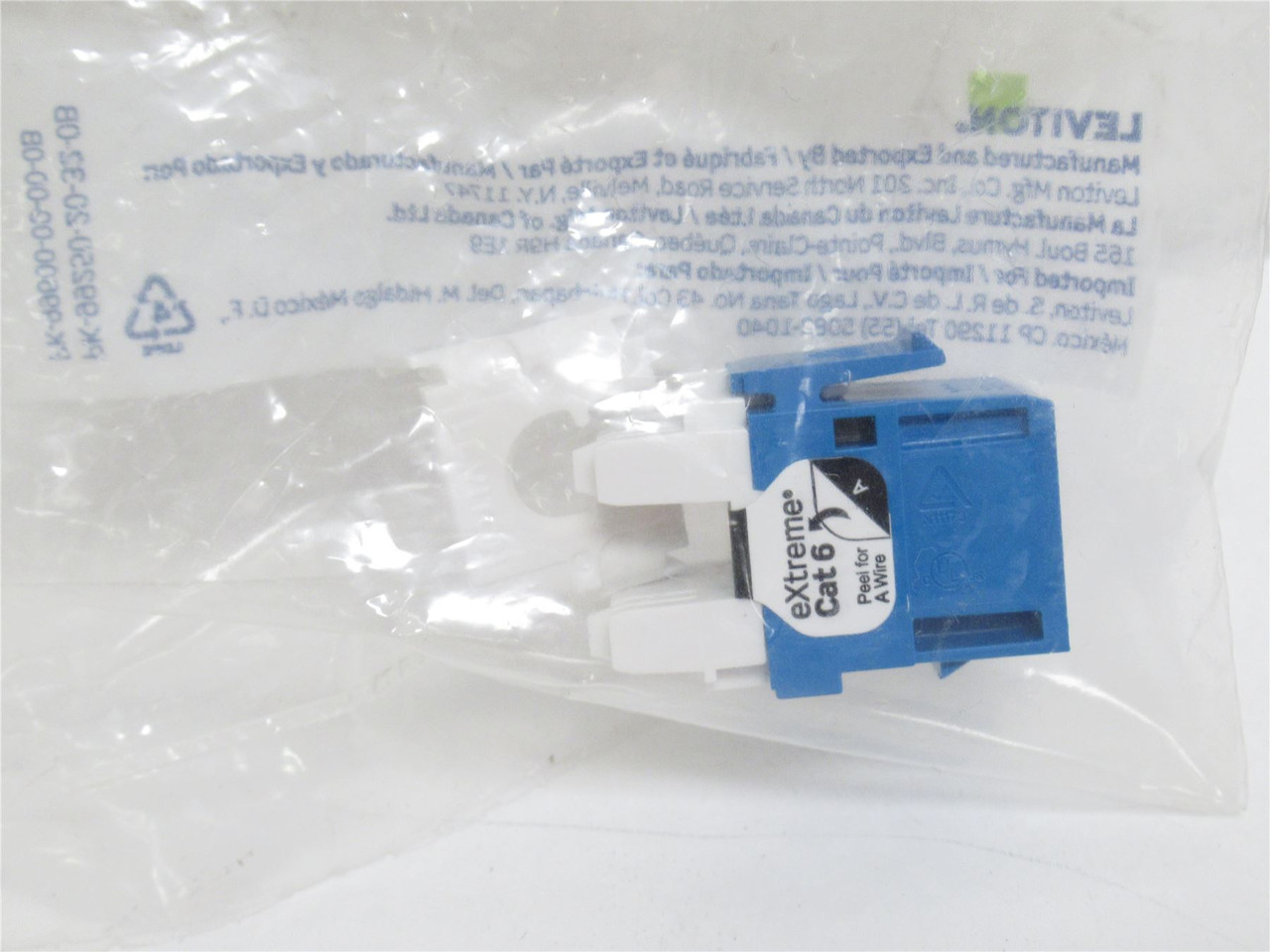 Levitron 61110-RL6; eXtreme Cat 6 QuickPort Jack; Blue