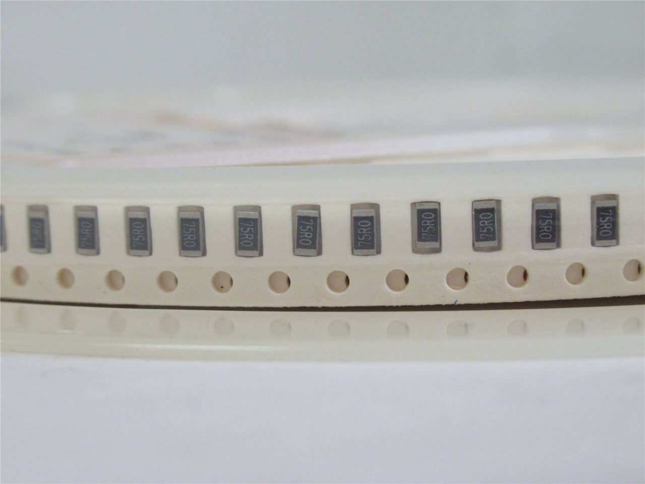 Venkel CR1206-8W-75R0FT; Lot-4000 SMD Resistor; 75ohms