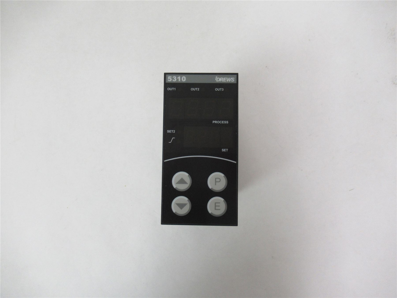 iDrews 5310-10-0-111-8-00; Temperature Controller 24VDC
