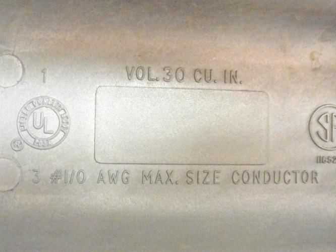 Killark TWOLB-5; Conduit Body; 1-1/2" Hub Size; Vol: 30 CU IN
