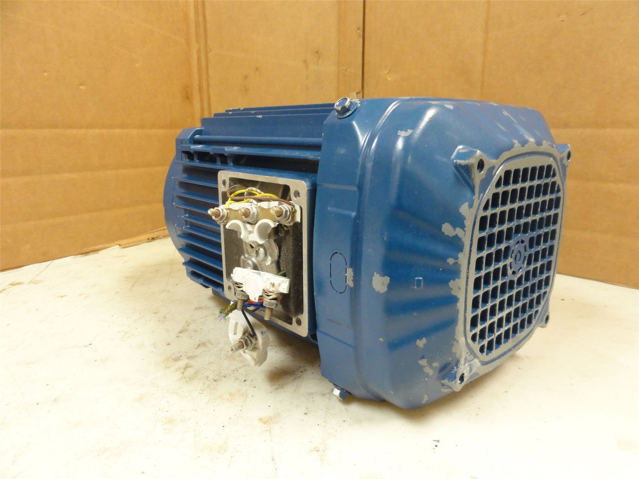 SEW DRN90L4/FG/TH/DH; Motor 2HP; 230/400VAC 1461RPM 3PH; 50HZ