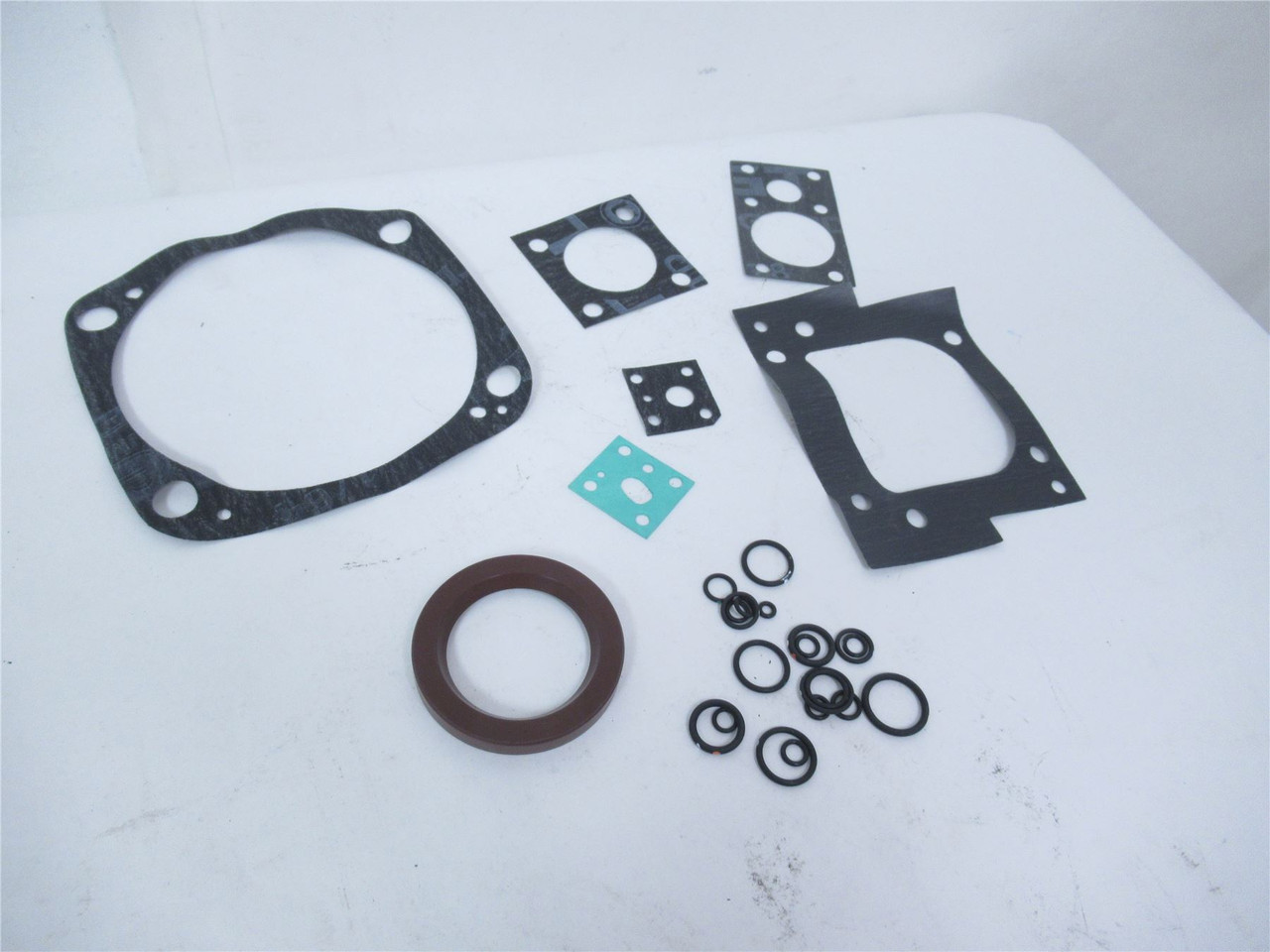 Oilgear  Company 150826-12; SEAL KIT