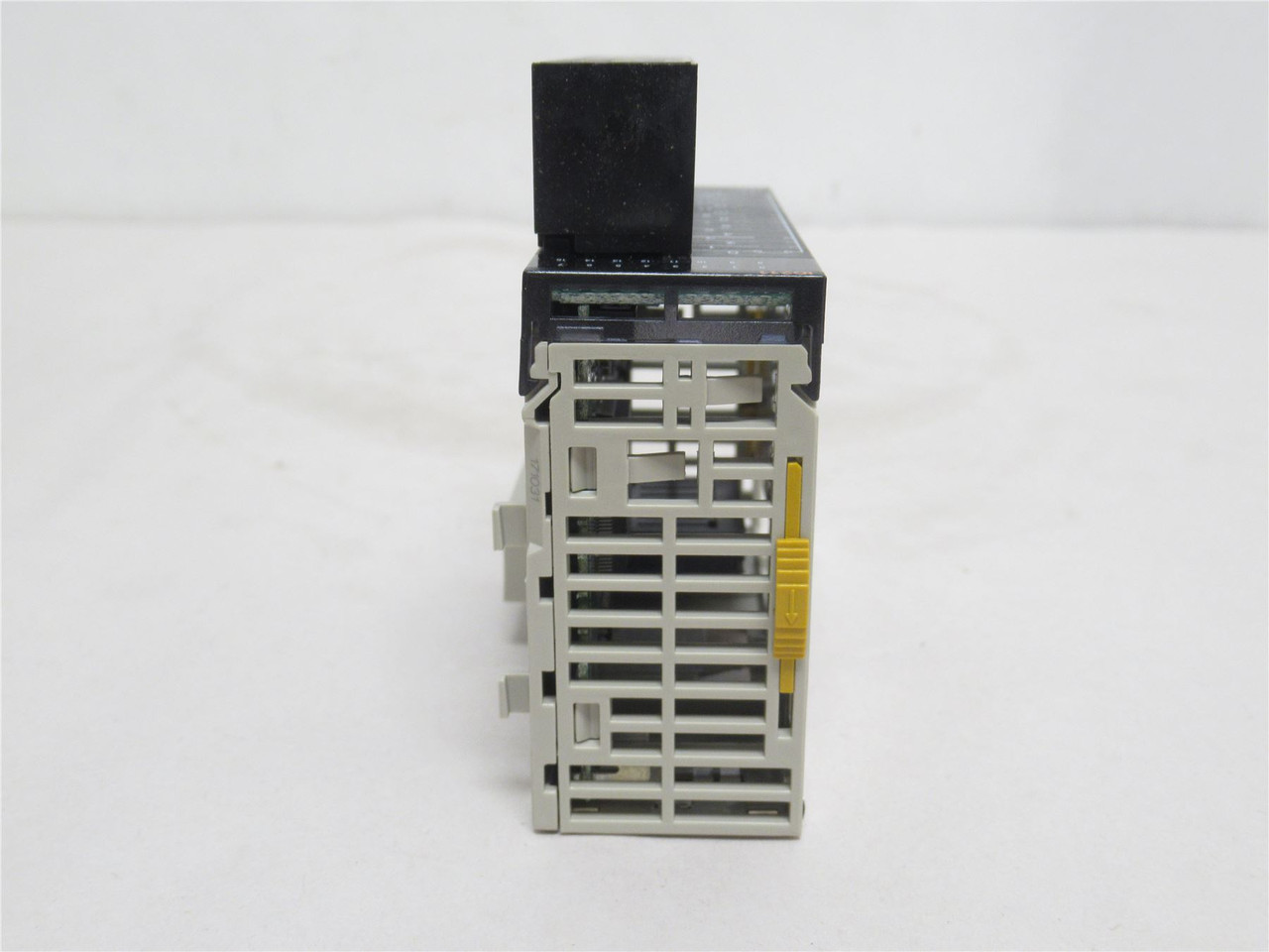 Omron CJ1W-ID211; Input Module Unit; 7mA; 24VDC; 16-Digital