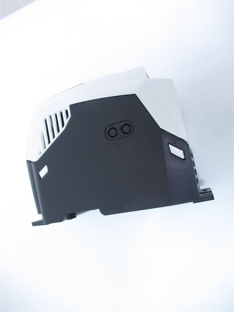 Bardac E3-140022-3012; AC Drive; 1HP 380-480VAC; 4A; 3Phase