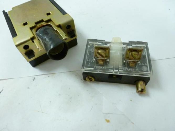 Furnas 52PA2G3A; Pushbutton Assembly series C 120VAC