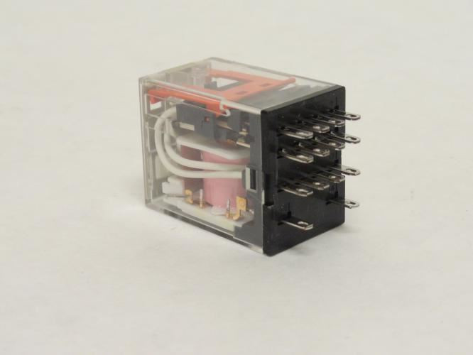 Omron MY45-AC110/120; Relay; 5A; 250VAC; Coil: 110/120V; DPDT