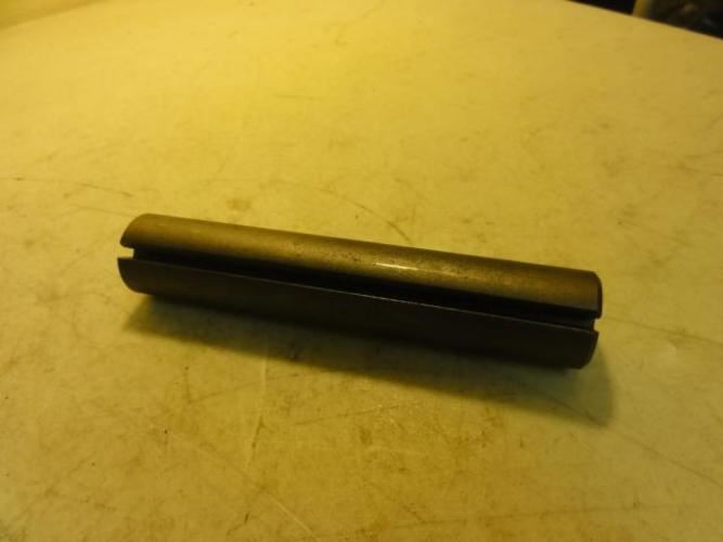 MFG- E-6196; Pivot Shaft