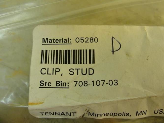 Tennant 5280; LOT-2 Stud Clip
