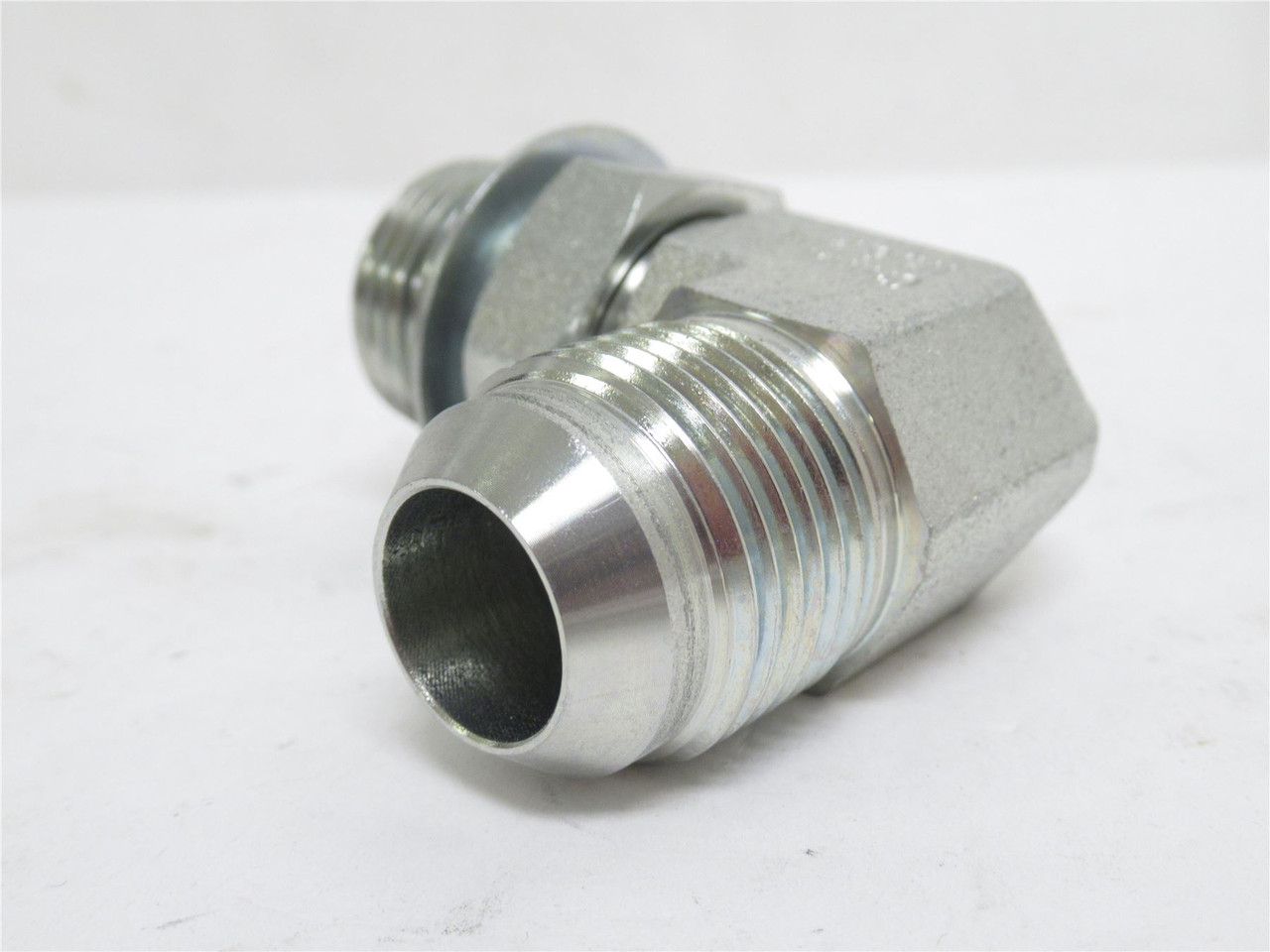 Brennan 6801-12-12-NWO-FG; Elbow; 90Deg; 3/4 JIC x 3/4 BOSS