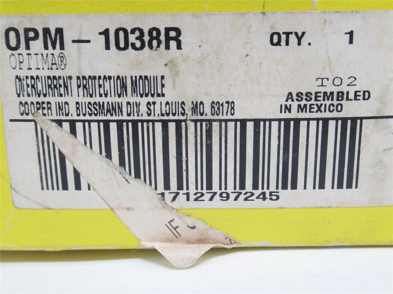 Bussmann OPM-1038R; Optima Fuse Holder; 3P; 30A; 600VAC