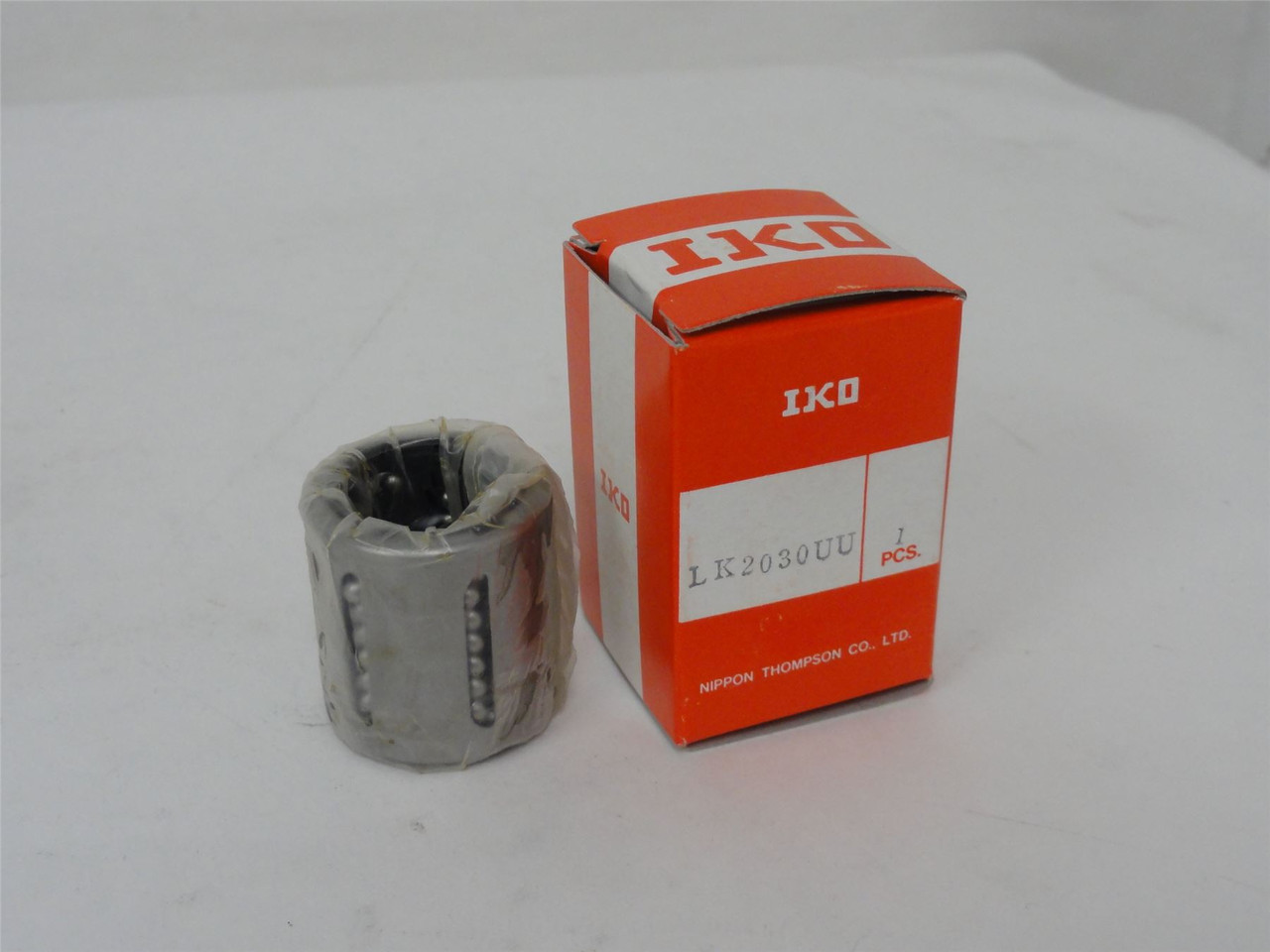 IKO LK2030UU; Linear Bushing; 20x28x30mm