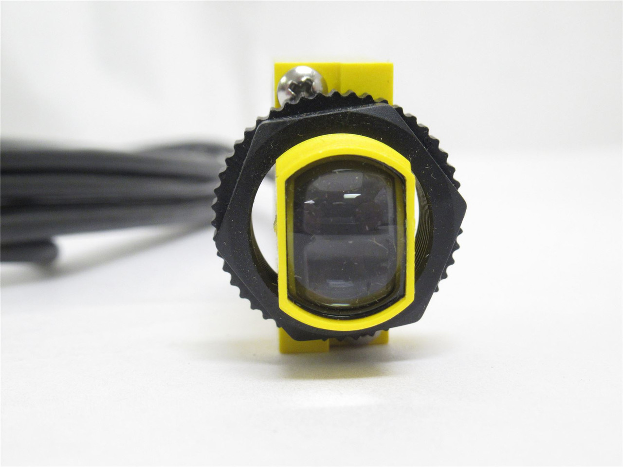 Banner SM312CVSC; Shielded Cable Photo Sensor; 10-30VDC