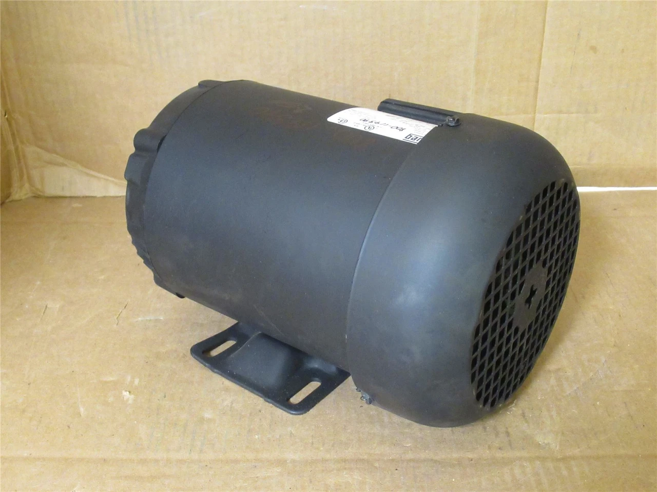 WEG .5012ES3E56C-S; AC Motor 1/2HP; 230/460V; 1160RPM; 3PH