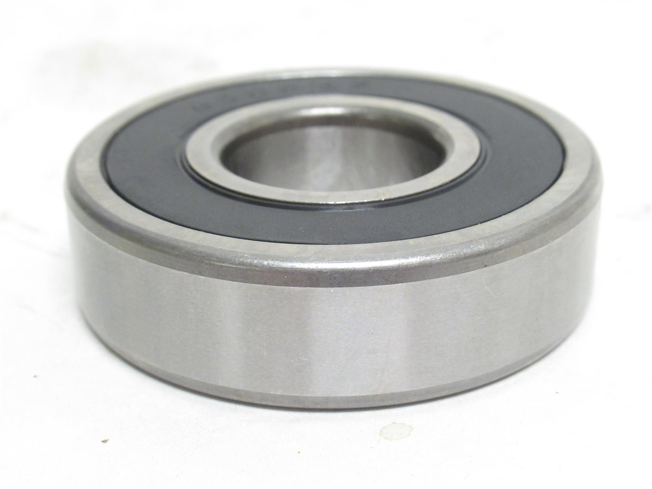 Shuster 6305 2RSJEM; Ball Bearing 25mmID x 62mmOD x 17mm Wide