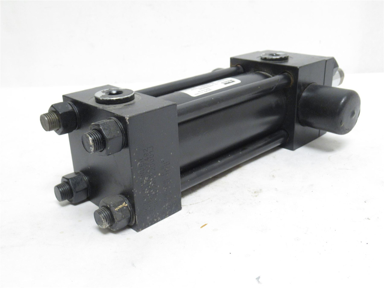 Parker 2.00D2HRNAT1S13A4.000; Cylinder 2"ID x 4" Stk; 300PSI