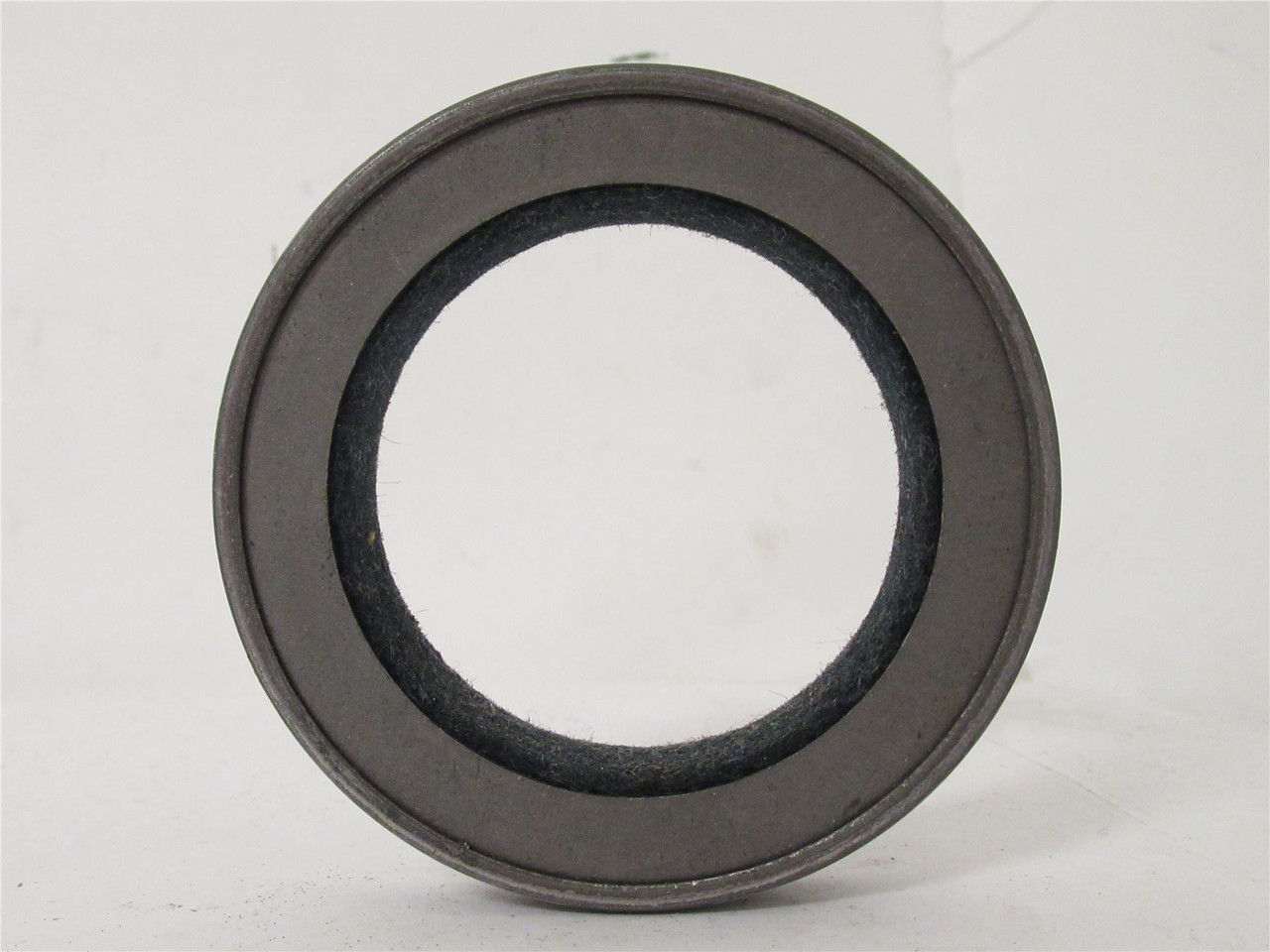National 290979; Box-2 Oil Seals; 3.130"OD; 0.461"W