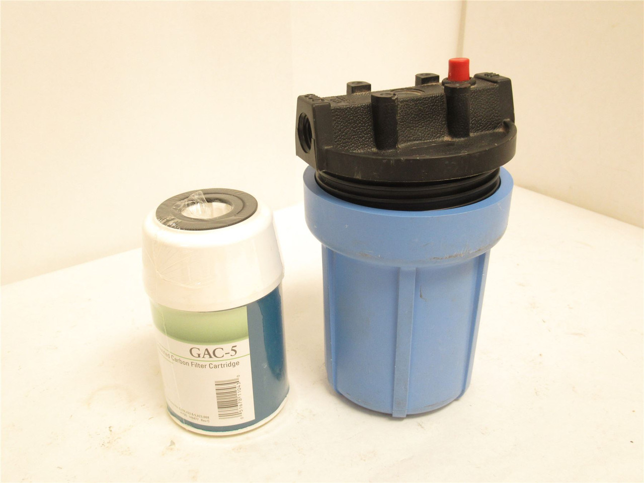 Pentek 150518-38; Single Cartridge Filter Housing; Polypropylene; 3/8NPT