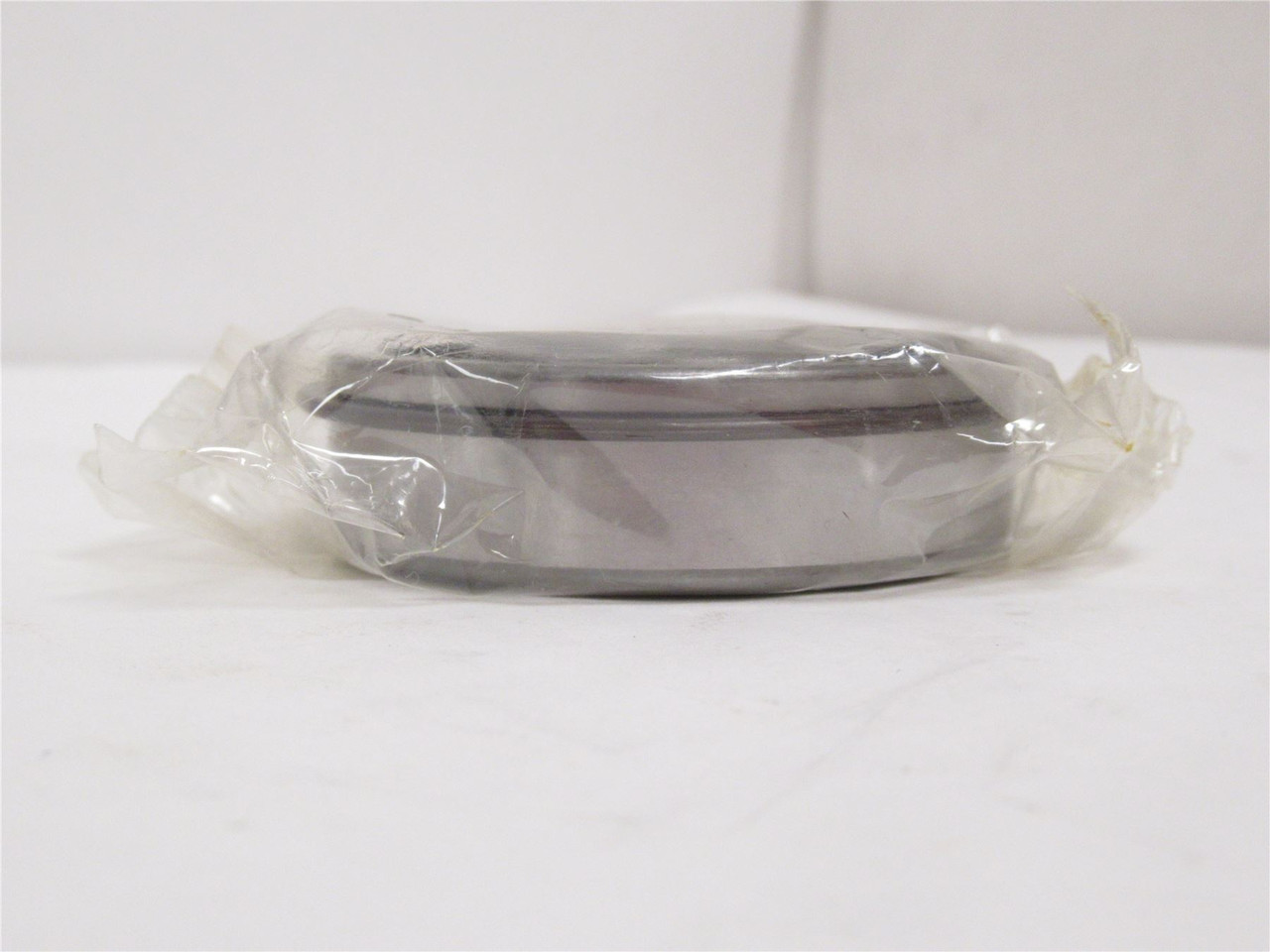 SKF 6305-NRJEM; Ball Bearing; 25mmID x 62mmOD x 17mm Wide
