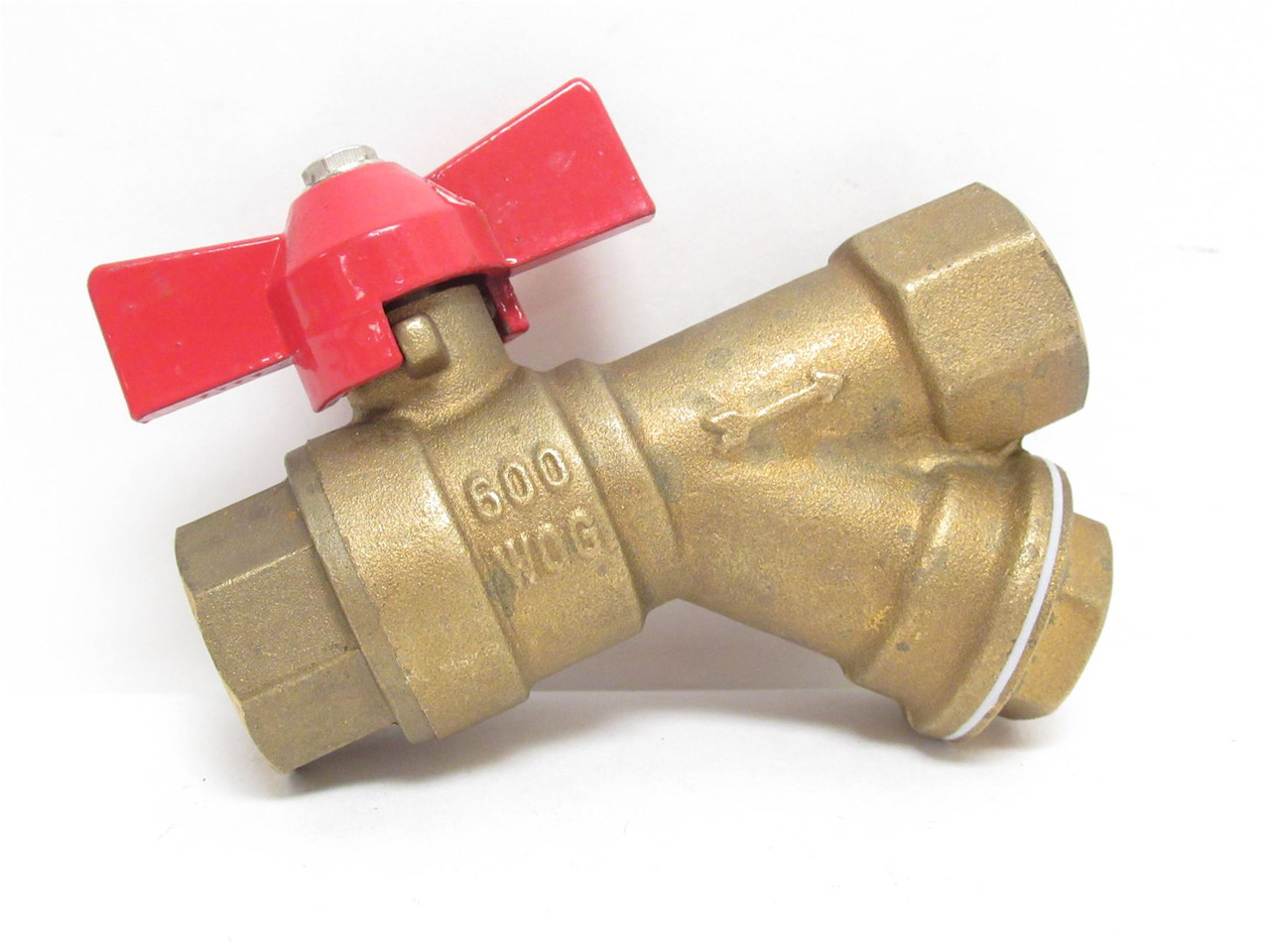Industry-Std  1PYY8; Butterfly Combination Strainer/Ball Valve