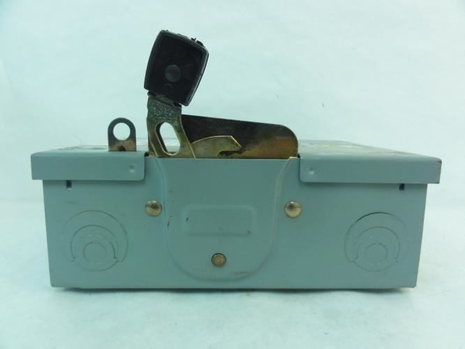 Square D D221N; Fusible Switch; 30A; 240VAC; 2P; NEMA1