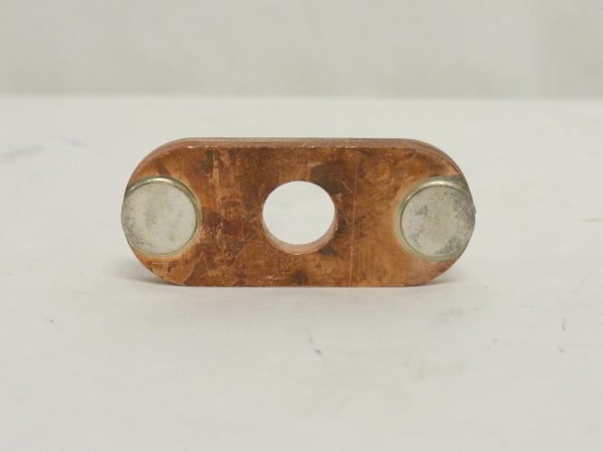 fits Nissan 29348-L4001; Forklift Contact Plate