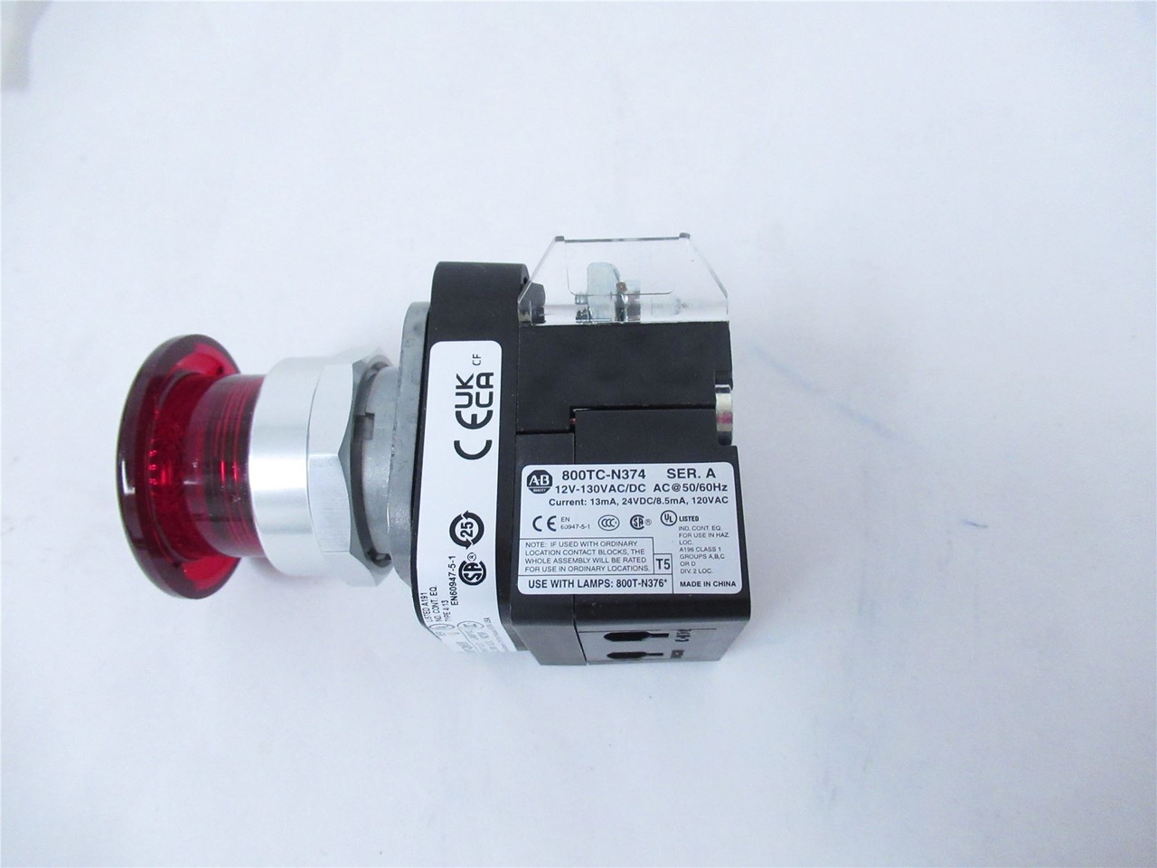 Allen-Bradley 800T-QMH2R; Pushbutton - Momentary; 30mm