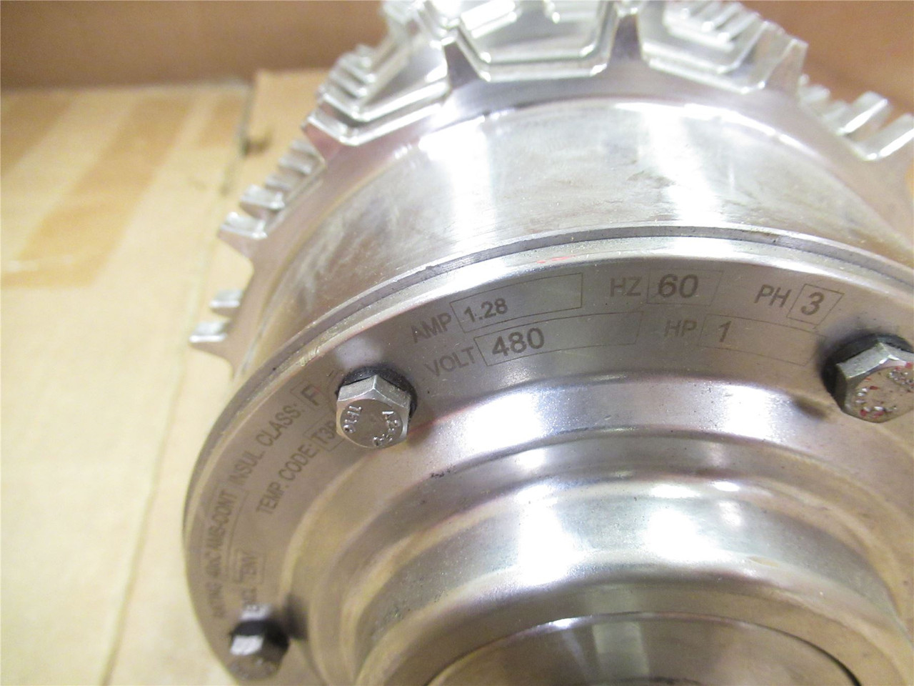 VanderGraaf TM127A30-410NB; Drum Motor 17"W 1HP 480V 38ft/min; 3PH