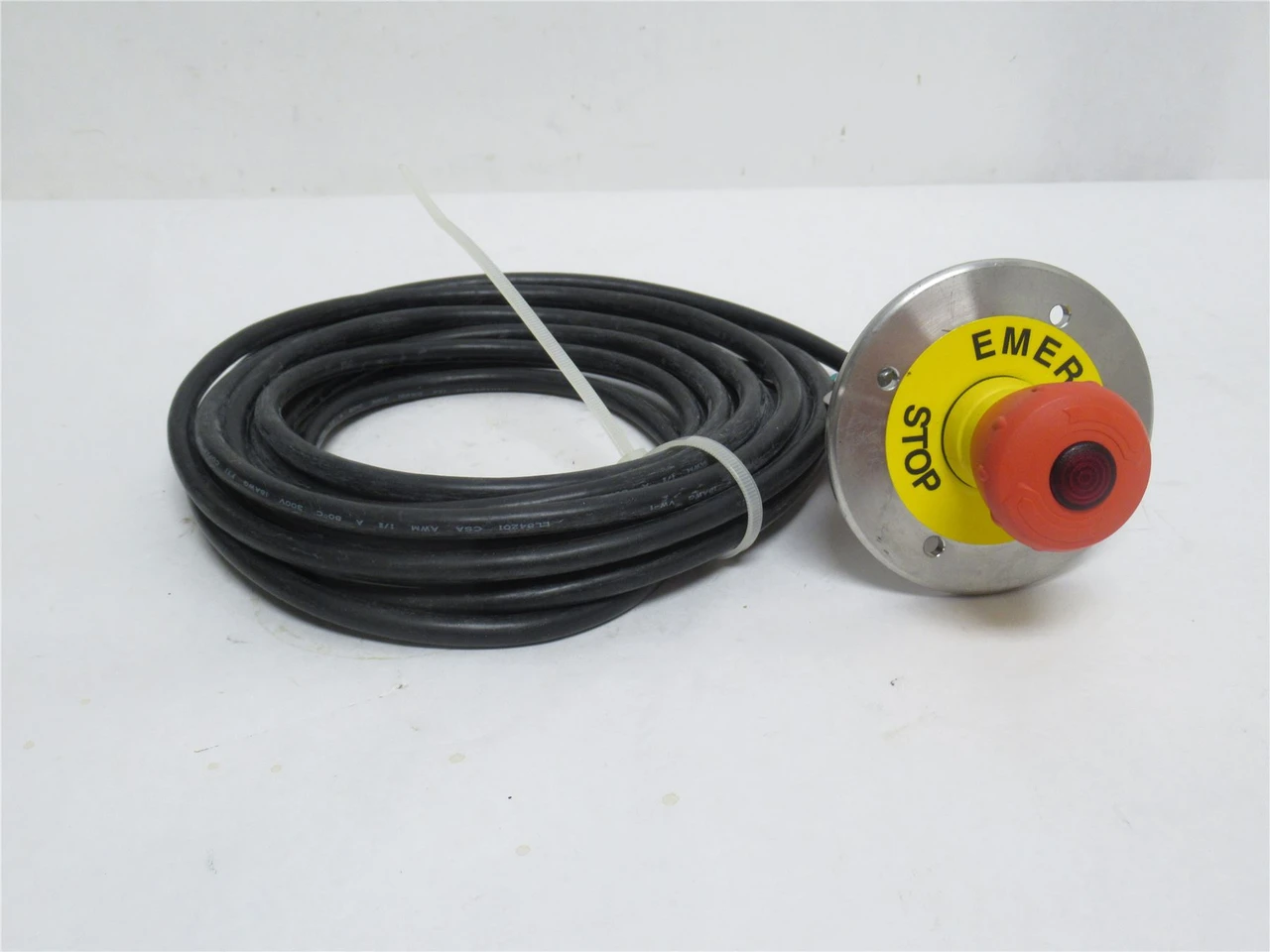 Allen-Bradley 440P-NX6; E-Stop Limit Switch Assy; 250VAC