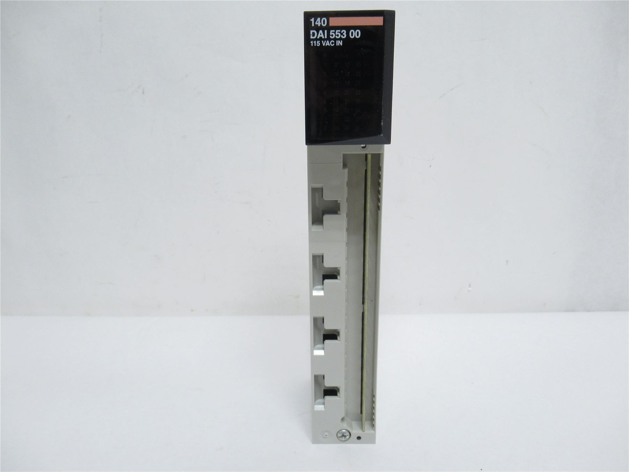 Schneider 140DAI55300; Discrete Input Module 115VAC; 32 Input