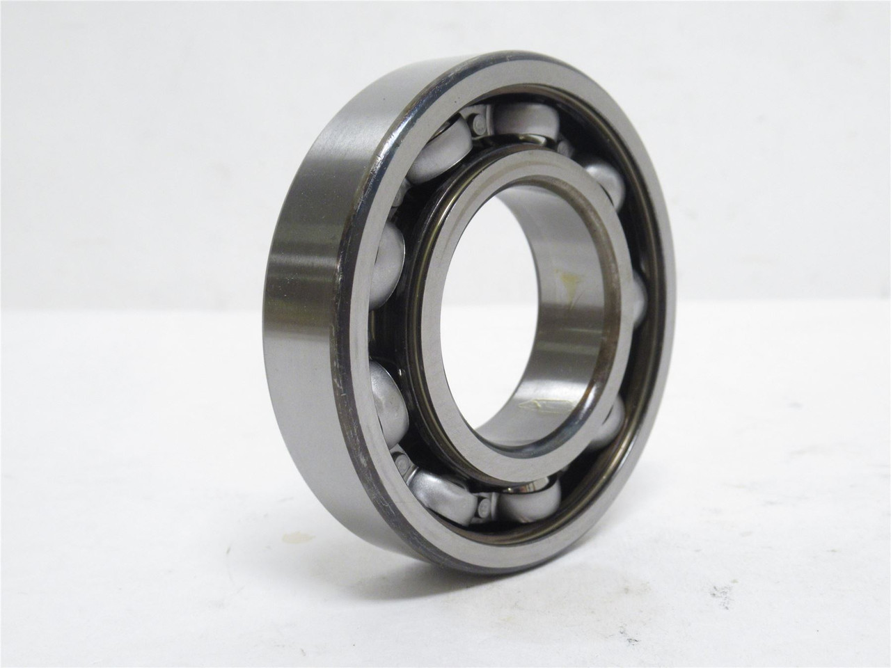 NSK 6208ZC3; Ball Bearing 40mmID x 80mmOD x 18mm Width