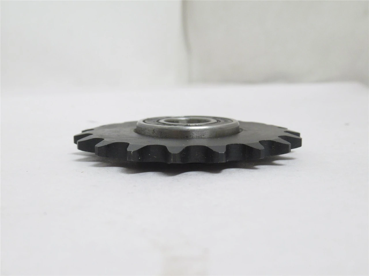 Lovejoy 35BB19; Idler Sprocket; #35; 19 Teeth; 1/2"ID