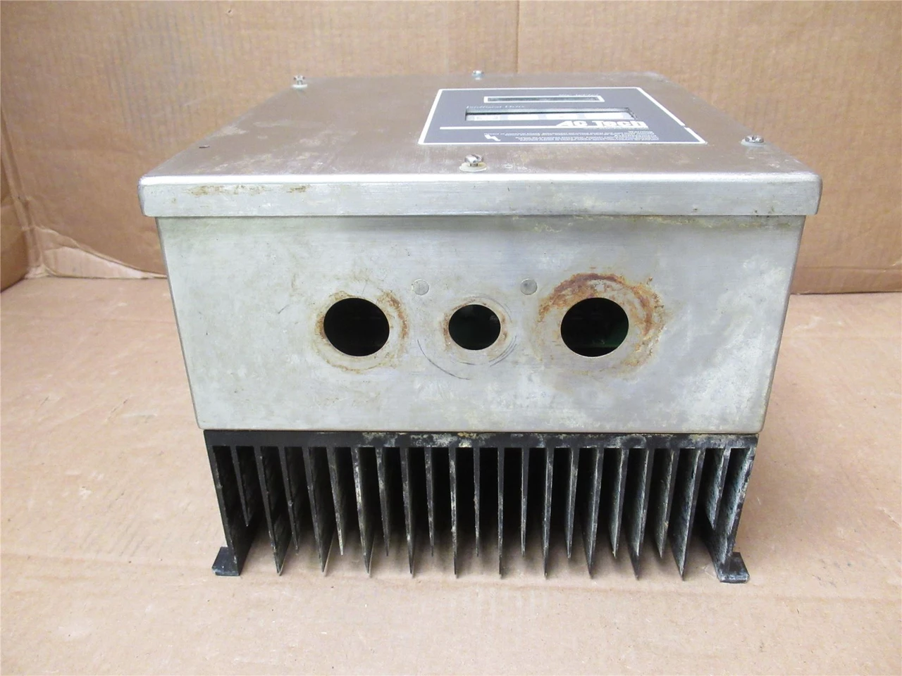 Lenze M14100E; Frequency Inverter; SS; 10HP; 400/480VAC; 3PH
