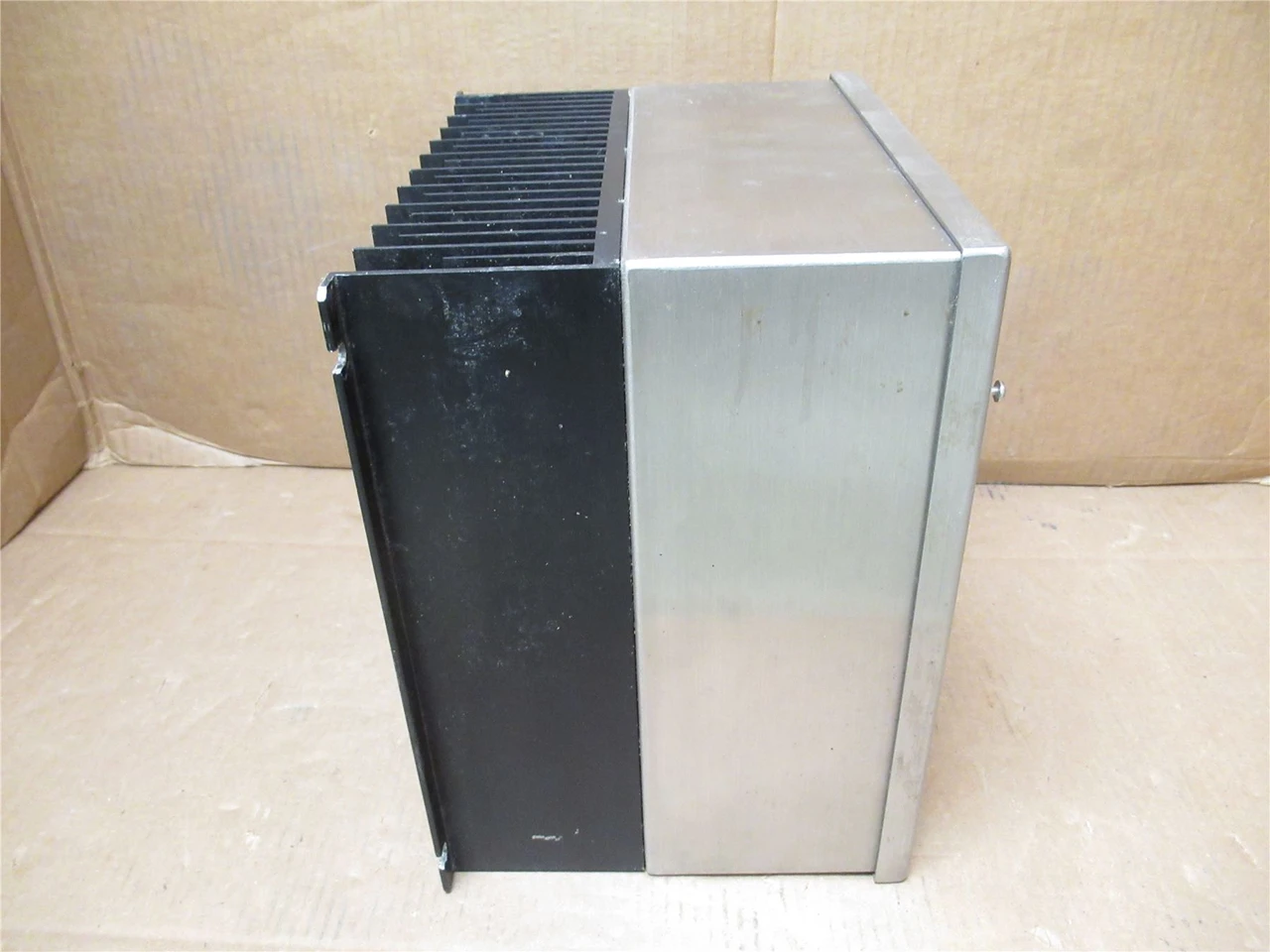 Lenze M14100E; Frequency Inverter; SS; 10HP; 400/480VAC; 3PH