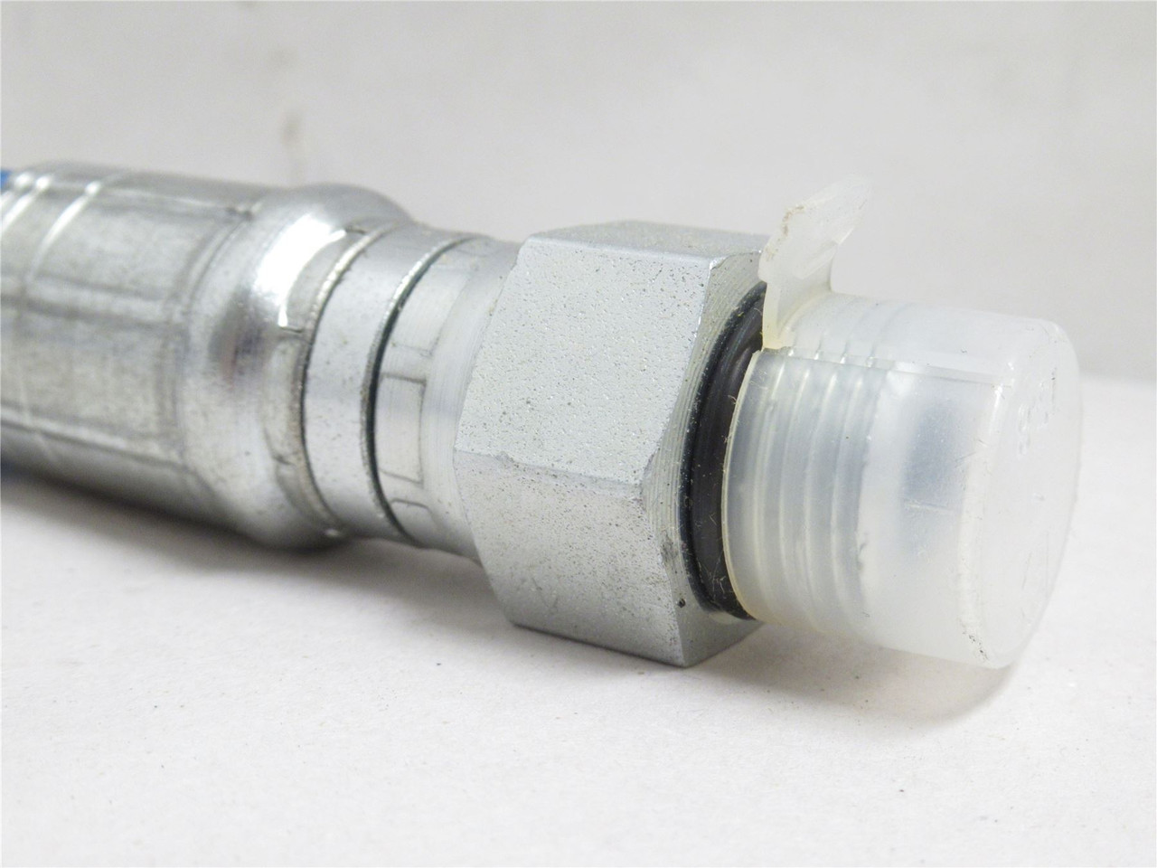 Eaton GH1958J08R0936; Hose; 36" Long; 1/2 BOSS x 1/2NPT