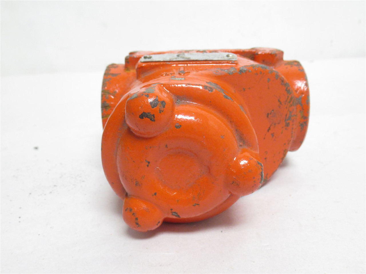 Kosen 581-10; Oil Field Swing Check Valve; 1NPT; 180Deg Fahrenheit